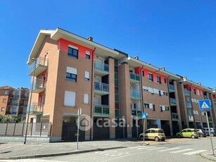 Appartamento in Vendita in Via Barbera del Valles 25 a Grugliasco