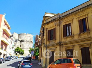 Appartamento in Vendita in Via Castello 4 a Reggio Calabria