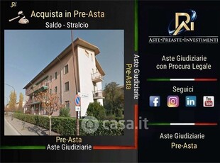 Appartamento in Vendita in Via Francesco Zignoni 1 a Bergamo