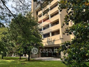 Appartamento in Vendita in Via Giuseppe Grassi 1 a Monza