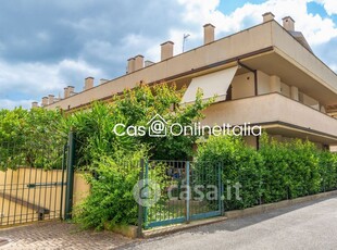 Appartamento in Vendita in Via Montalese 181 a Prato