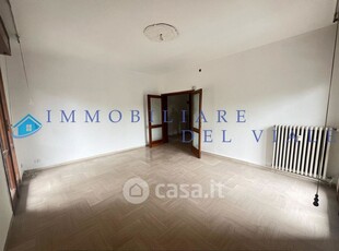 Appartamento in Vendita in Via Nicola Pisano a Modena