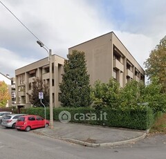 Appartamento in Vendita in Via Vittorio Alfieri 7 a Monza