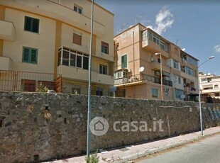 Appartamento in Vendita in Viale Regina Elena 109 a Messina