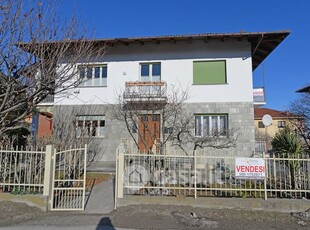 Appartamento in vendita Via Cave 1, Bagnolo Piemonte