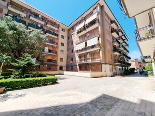 Appartamento in Via Ferrarecce, 89, Caserta (CE)