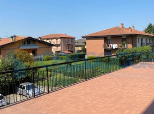 Appartamento Trilocale da ristrutturare, in vendita in Via Martiri Della Libertà, Sorisole