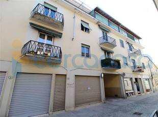Appartamento Trilocale da ristrutturare, in vendita in Via Novara 5, Cameri