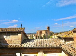 Attico/Mansarda in Vendita in a Siena