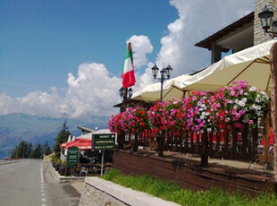 Attivita ' di bar tavola calda