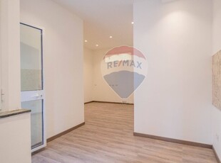 Bilocale in Via Cavaliere, Catania, 1 bagno, 50 m² in vendita