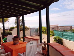 Casa a Mazara Del Vallo con terrazza attrezzata