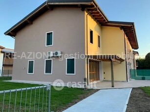 Casa Bi/Trifamiliare in Affitto in Via G. Garibaldi 59 a Camisano Vicentino