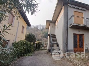Casa Bi/Trifamiliare in Affitto in Via Mendozza 34 a Monvalle