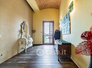 Casa Bi/Trifamiliare in Vendita in a Modena