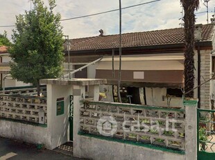 Casa Bi/Trifamiliare in Vendita in Via Carlo Goldoni a Legnago