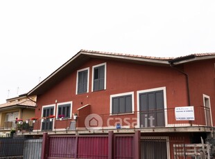 Casa Bi/Trifamiliare in Vendita in Via Giuseppe Parini 6 a San Giovanni la Punta