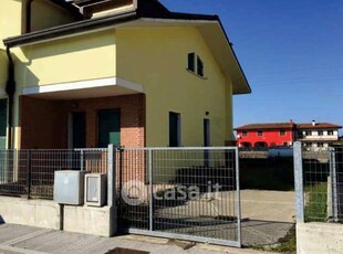 Casa Bi/Trifamiliare in Vendita in Via San Giuseppe a Chioggia