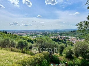 Casa indipendente in Affitto in a Verona