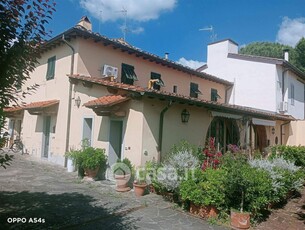 Casa indipendente in Affitto in Via di Ripoli a Firenze