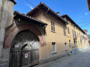 Casa indipendente in vendita a Banchette