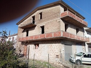 Casa indipendente in vendita a Vairano Patenora