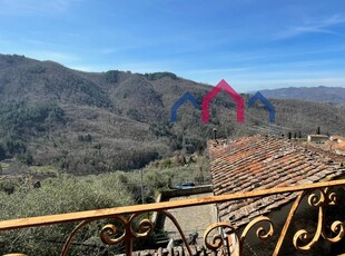 Casa indipendente in vendita, Bagni di Lucca benabbio