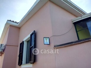 Casa indipendente in Vendita in Regione Ottava a Sassari