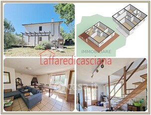 Casa indipendente in Vendita in Via del Commercio 200 a Casciana Terme Lari