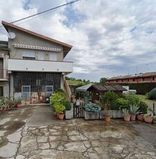 Casa indipendente in Vendita in Via Melegnano a Rovigo