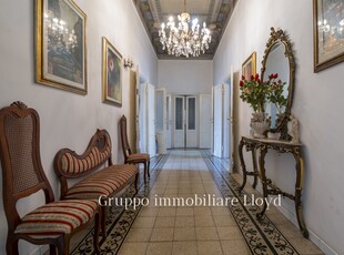 Casa indipendente in Via Athos Mainardi 17, Livorno, 6 locali, 2 bagni