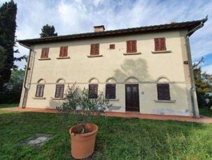 Casa indipendente in Via Bacci 9, Castelfiorentino, 16 locali, 4 bagni