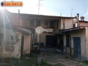 Casa Semindipendente a..