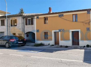Casa singola in vendita a San Severino Marche