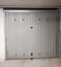 Garage box a 200 mt Arco d'Augusto