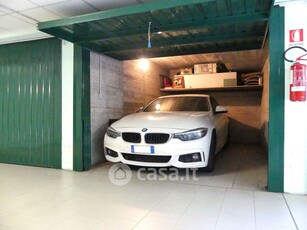 Garage/Posto auto in Affitto in Via Eusebio Bava 8 a Torino