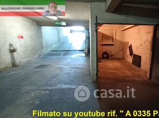 Garage/Posto auto in Affitto in Via Folla di Sotto a Pavia