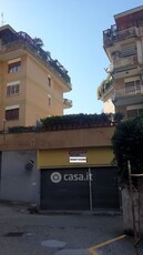 Garage/Posto auto in Affitto in Via Mario Rapisardi 29 a Roma