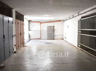 Garage/Posto auto in Affitto in Via Tibullo 14 a Vasto