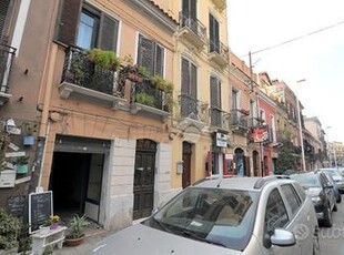 NEGOZIO A CAGLIARI