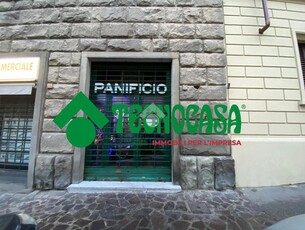 Negozio in affitto a Firenze