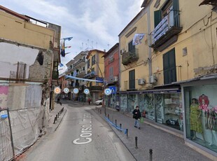 Negozio in affitto a Marano Di Napoli