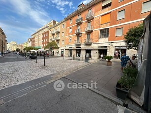 Negozio/Locale commerciale in Affitto in Corso Centocelle a Civitavecchia