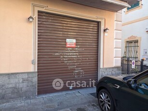 Negozio/Locale commerciale in Affitto in Via Montanaro Disma a Carasco