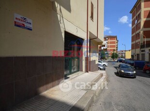 Negozio/Locale commerciale in Affitto in Via Sicilia 67 a Corigliano-Rossano