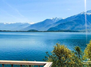 Porzione di casa in vendita a Domaso