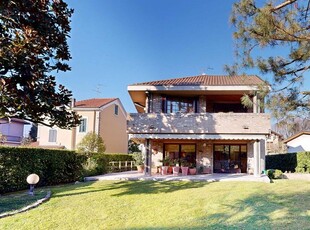 Prestigiosa villa di 406 mq in vendita Via Reseda, Cusano Milanino, Milano, Lombardia