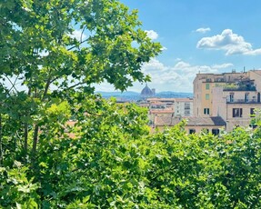 Quadrilocale a Firenze, 2 bagni, 95 m², 5° piano, terrazzo, ascensore