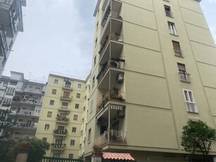 Quadrilocale in vendita a Napoli