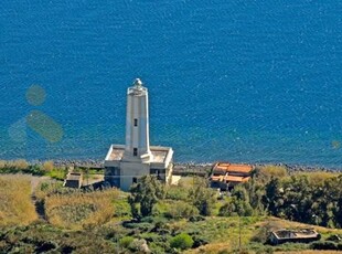 Rustico casale da ristrutturare, in vendita in Strada Provinciale Di Gelso, Lipari